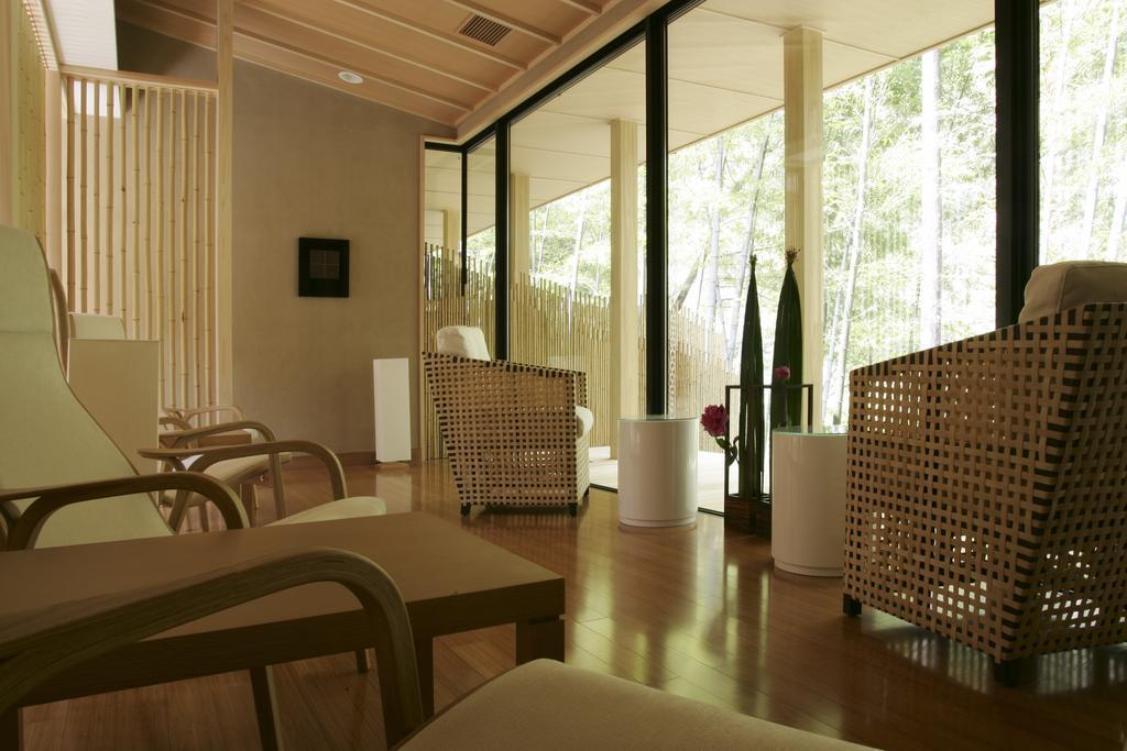 Hotel Hatsuhana Hakone Exterior photo